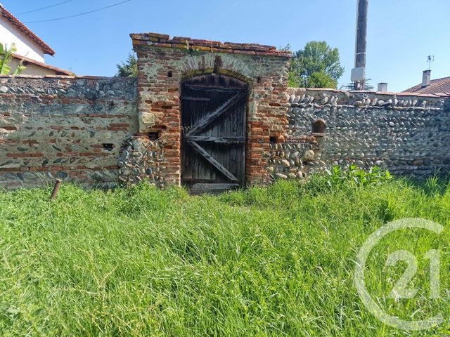 terrain - RIEUX VOLVESTRE - 31
