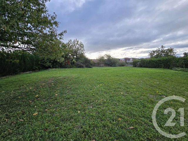 terrain - MURET - 31