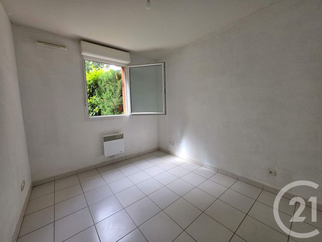 Appartement T2 à louer - 2 pièces - 42.0 m2 - CARBONNE - 31 - MIDI-PYRENEES - Century 21 Hnc.Immo