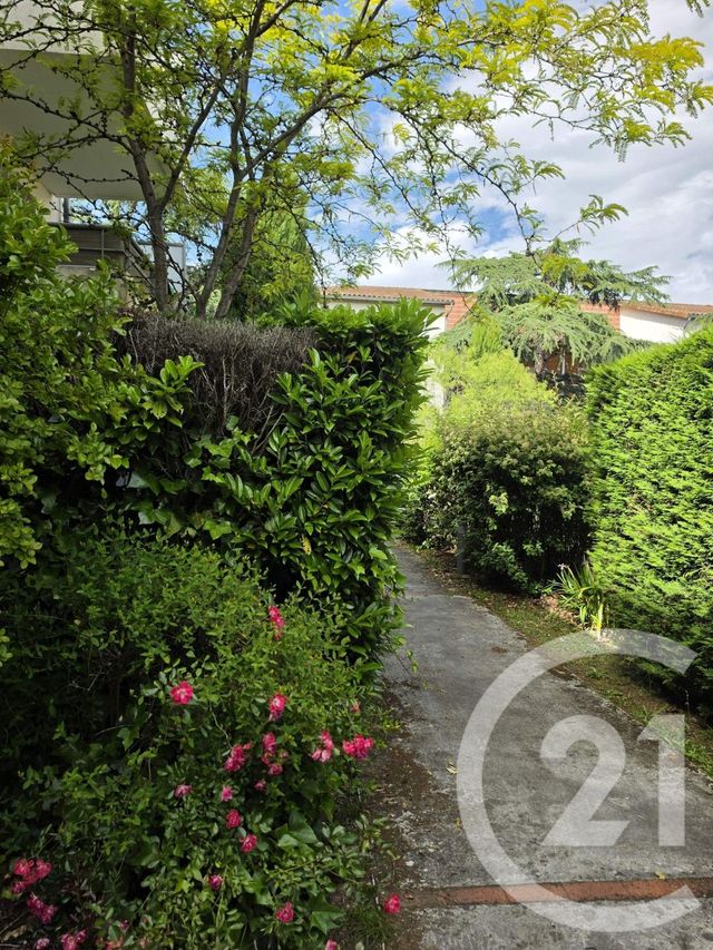 Appartement T2 à louer - 2 pièces - 42.0 m2 - CARBONNE - 31 - MIDI-PYRENEES - Century 21 Hnc.Immo