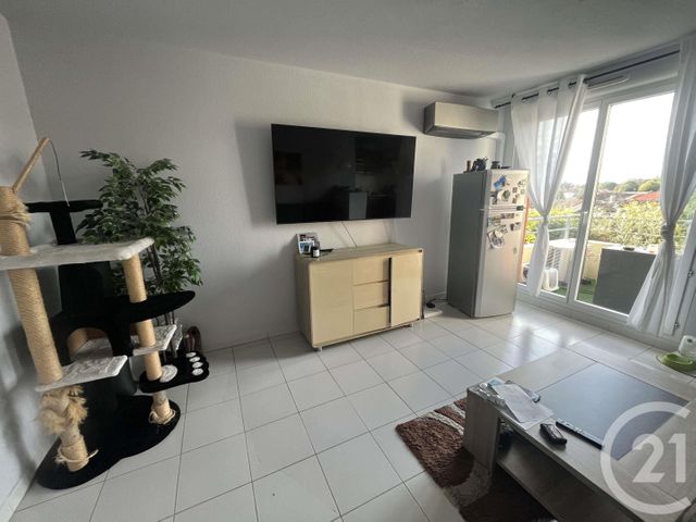 Appartement T2 à vendre - 2 pièces - 41.2 m2 - CARBONNE - 31 - MIDI-PYRENEES - Century 21 Hnc.Immo