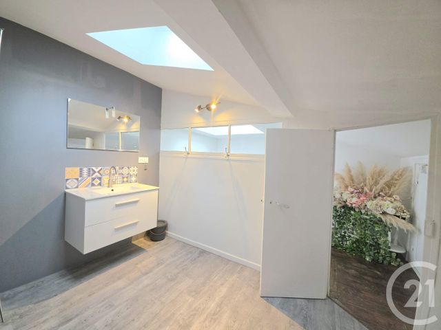Appartement Triplex à louer - 4 pièces - 86.2 m2 - CARBONNE - 31 - MIDI-PYRENEES - Century 21 Hnc.Immo